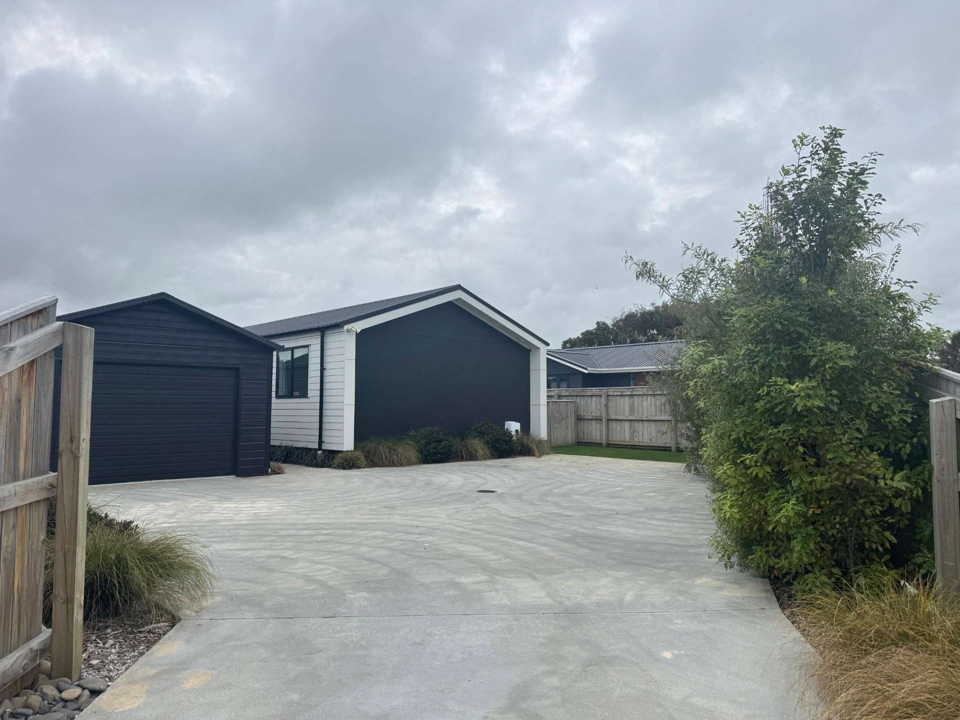  34 Walton Street Bulls_0