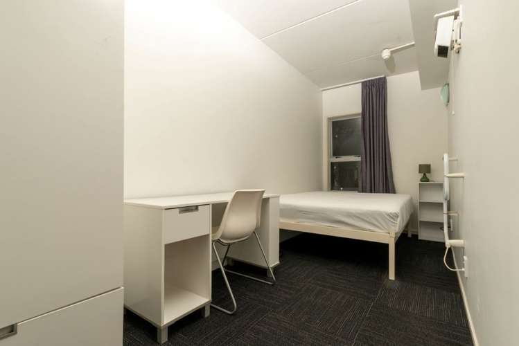 4C/15 Whitaker Place 10015_4