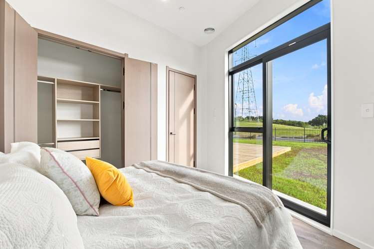74 Charlestown Drive Flat Bush_10