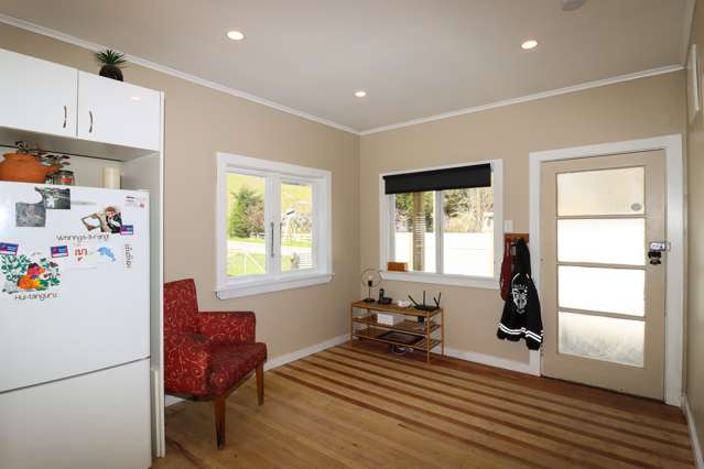 1395 Opaki Kaiparoro Road Mauriceville_2