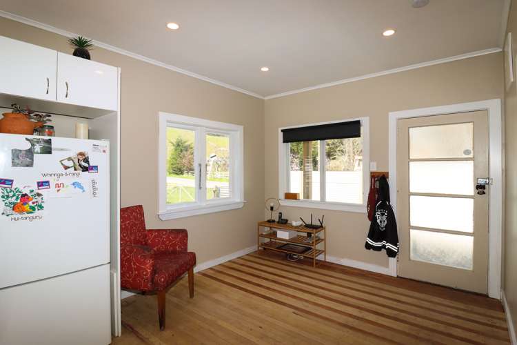 1395 Opaki Kaiparoro Road Mauriceville_2