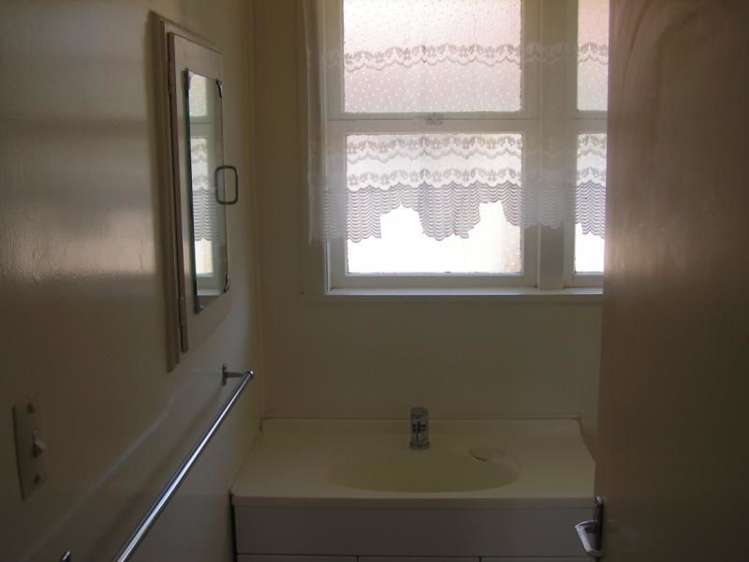 4/35 Kings Road Panmure_5