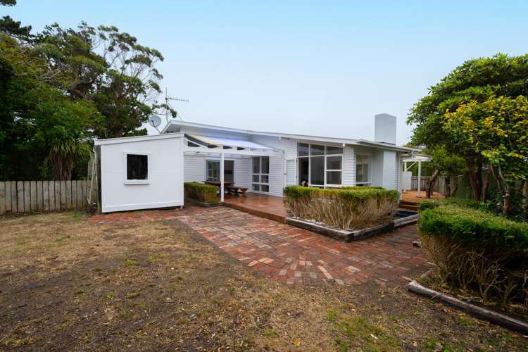 5 Chudleigh Grove Churton Park_20