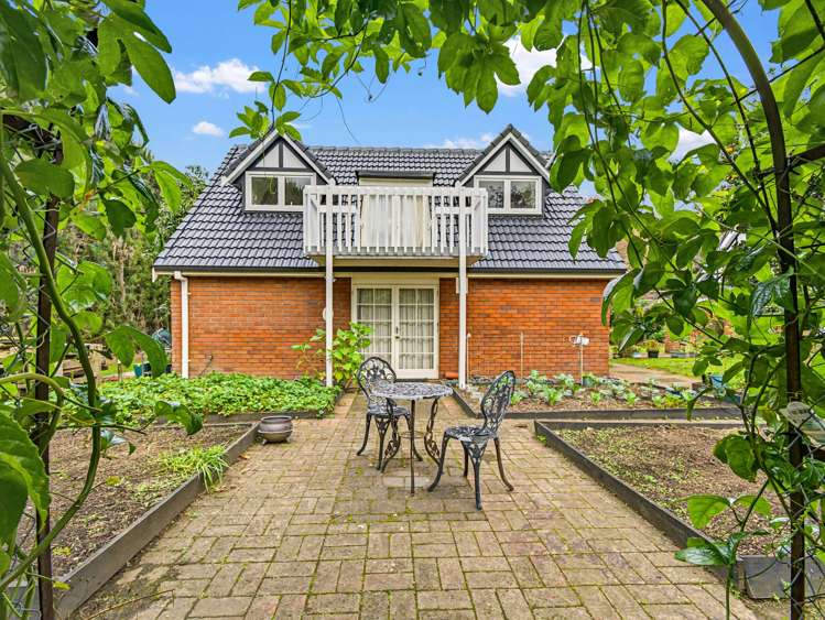 195 Beach Road Katikati_29