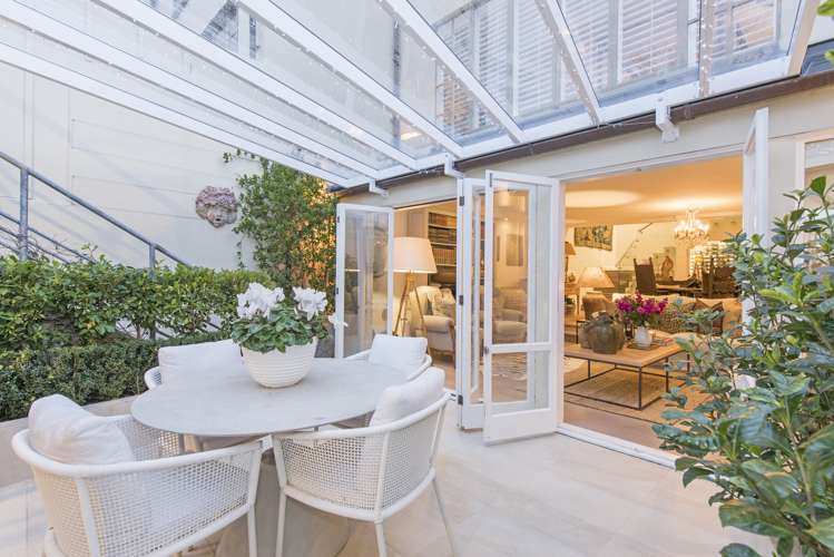 46 Scarborough Terrace Parnell_10