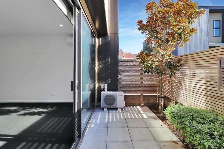 2/20 Trent Street 1283_7