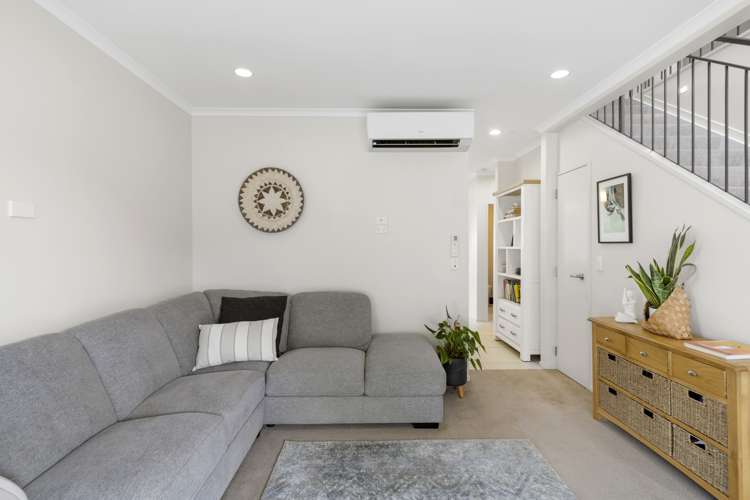 53 Costa Viva Crescent Karaka_10