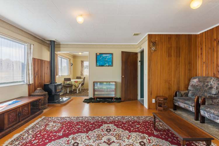 8 Taonui Street Waitarere Beach_12