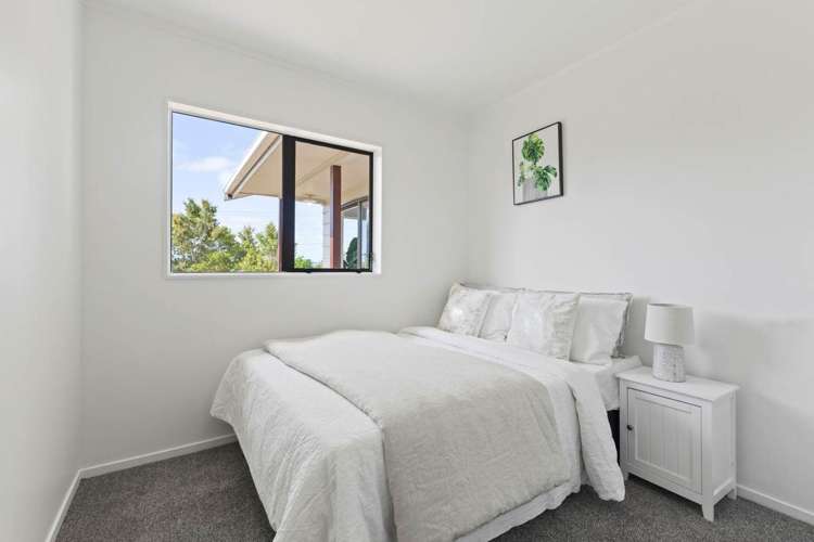 24 Aspiring Avenue Clover Park_7