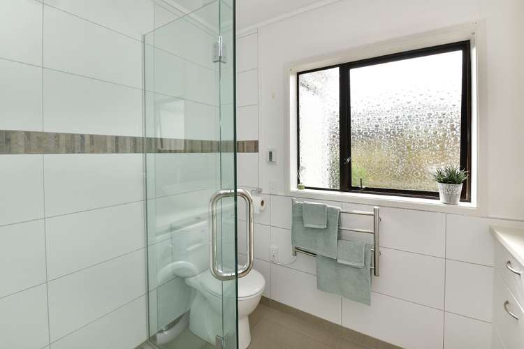 12 Bellbird Place Orewa_15