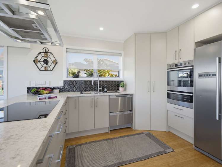 35 Albatross Road Red Beach_6