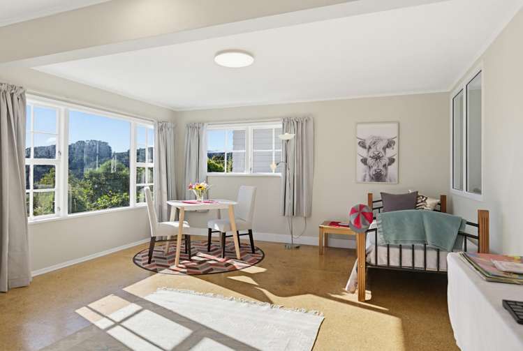 4 Parklands Drive Karori_13