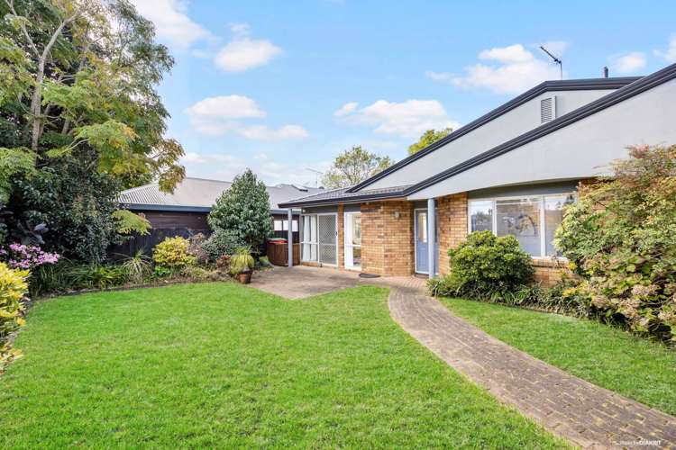 2/9 Alma Road Milford_16