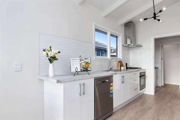 10 Florida Street Hornby_7