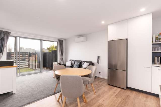 Unit 1/60 Grafton Street Waltham_3