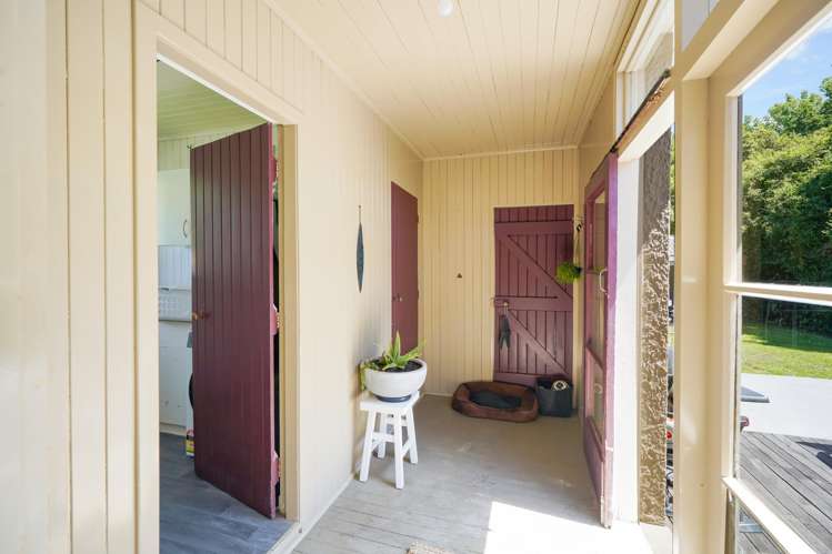 28 Grant Road Otatara_11