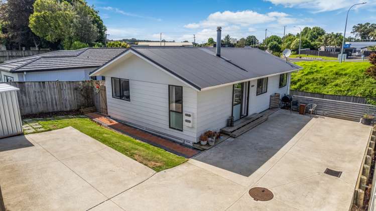 7d Collingwood Road Waiuku_1