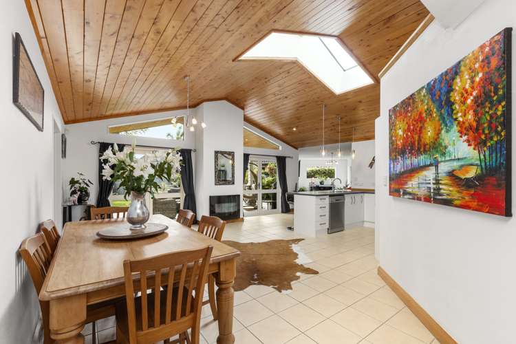 2 Merlot Place Rototuna_3