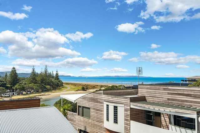 42a Amorino Drive Red Beach_3