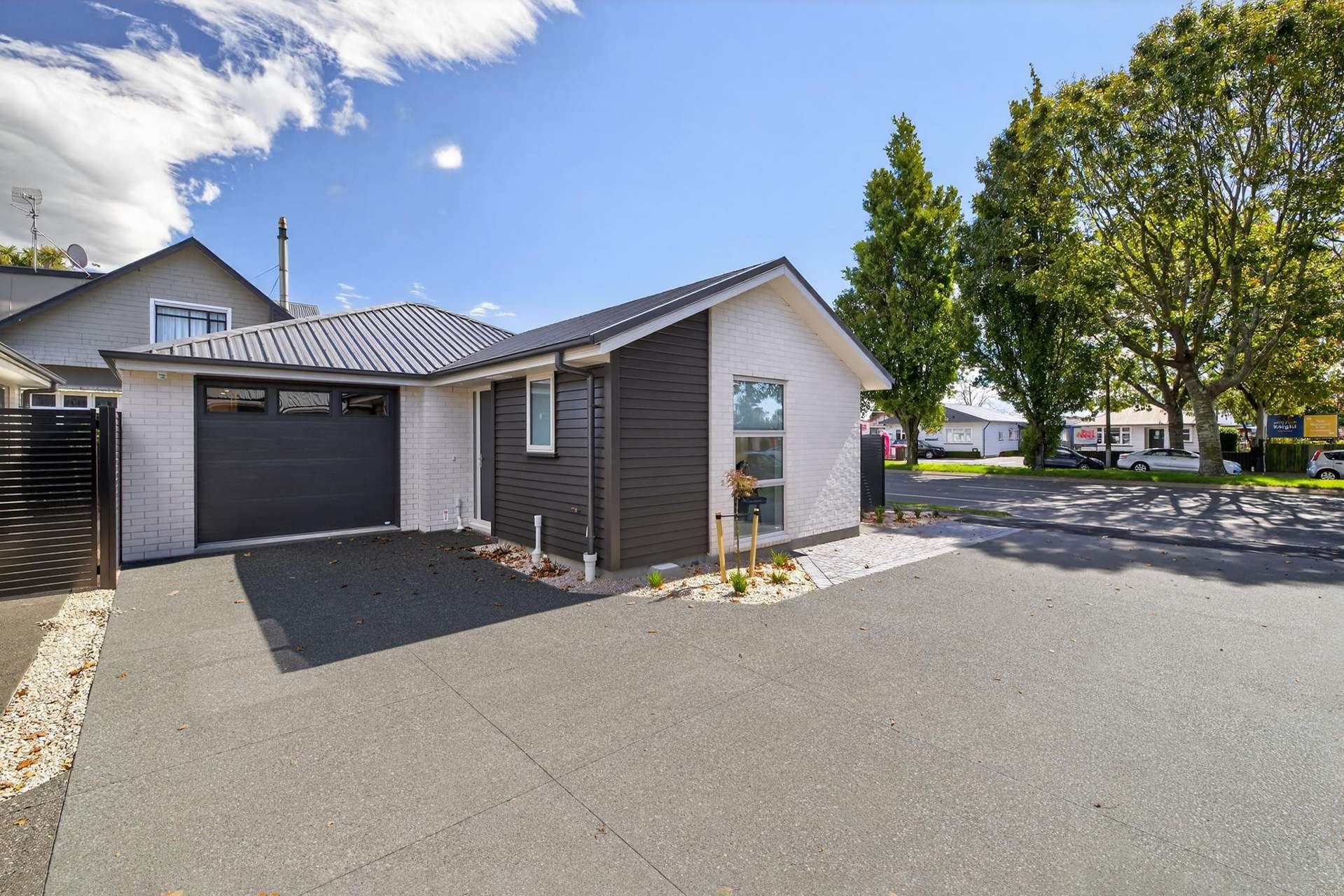 1/157 Yaldhurst Road Upper Riccarton_0