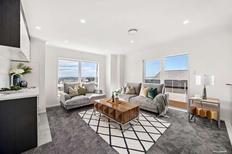 10 Piki Street Flat Bush_12