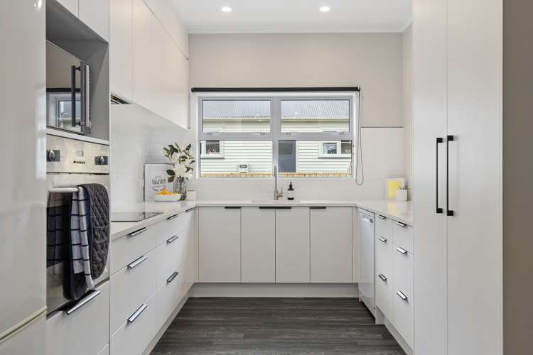 257 Whitaker Street Te Aroha_11