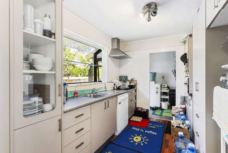 42 Pinehurst Place Wattle Downs_5