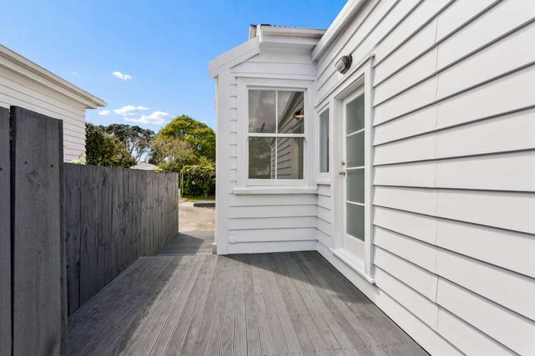 2 Holly Street Avondale_19