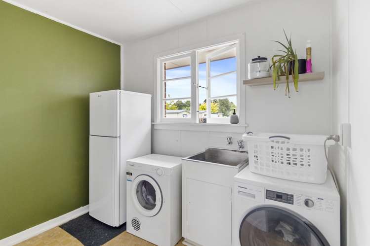 12 Glen Street Marchwiel_14