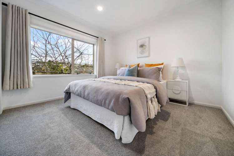 115 Kyle Road Greenhithe_10