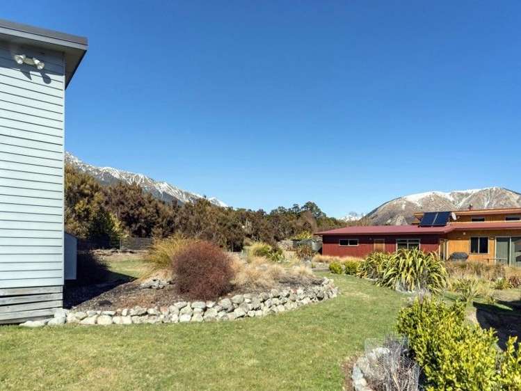 10 Toutouwai Place St Arnaud_15