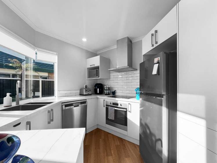 26 Kensington Drive 10792_5