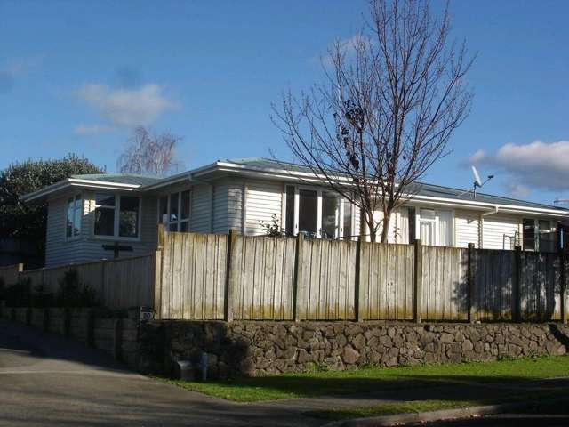 52 Hookey Drive Te Puke_1