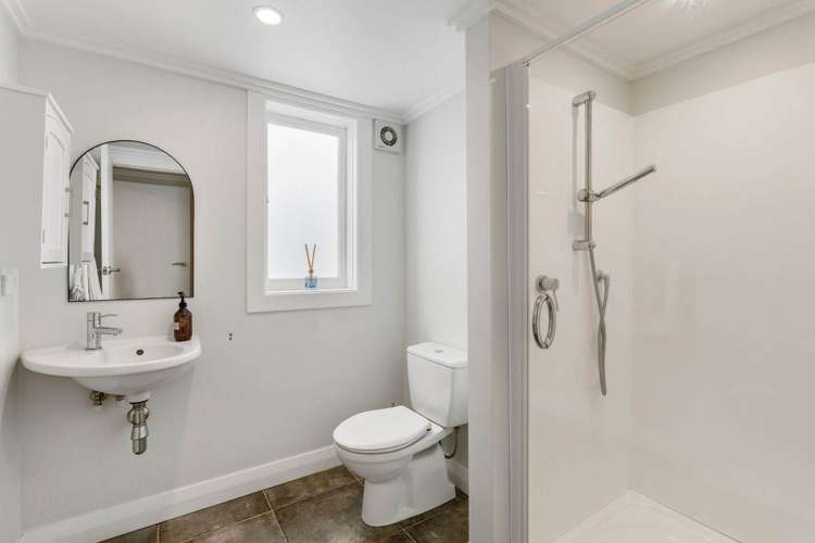 67 Athens Road Onehunga_23