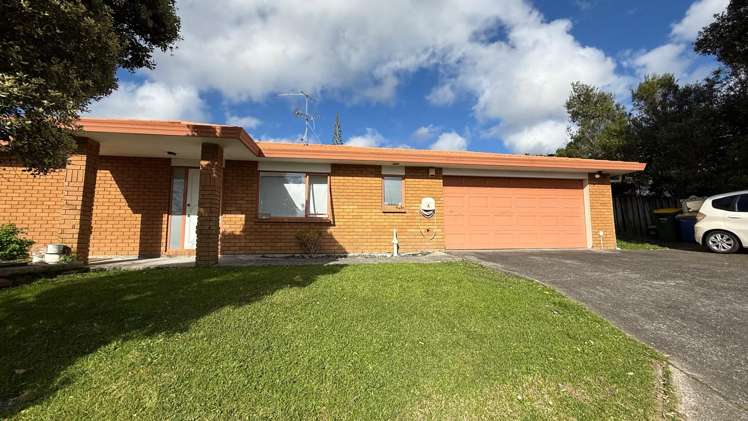 16a Roick Parade Glen Eden_0