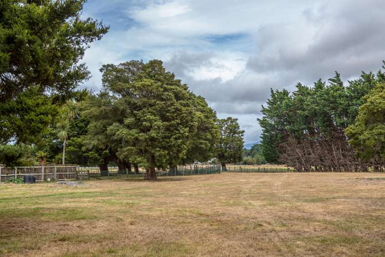 236 Murphys Line Featherston_23