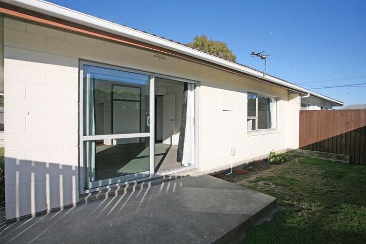 2/181 Springs Road Hornby_1