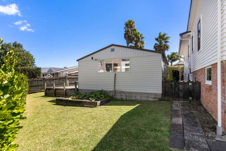 55 Howe Street Howick_12