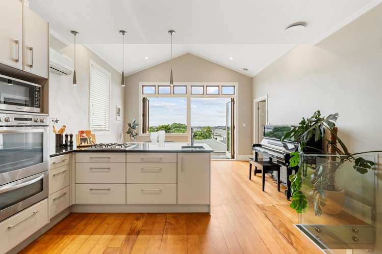 67 Athens Road Onehunga_11