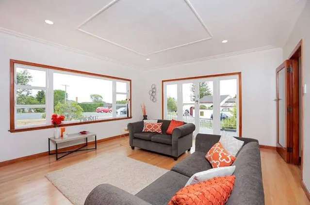 168 Titirangi Road New Lynn_2