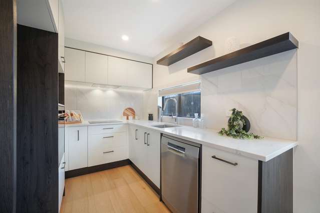 8/32 Tiraumea Drive Pakuranga_2