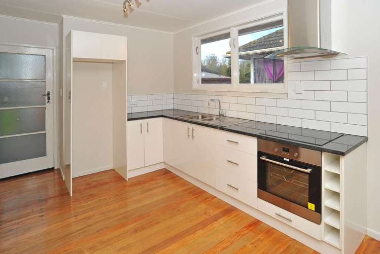 85 Blake Road Mangere East_3