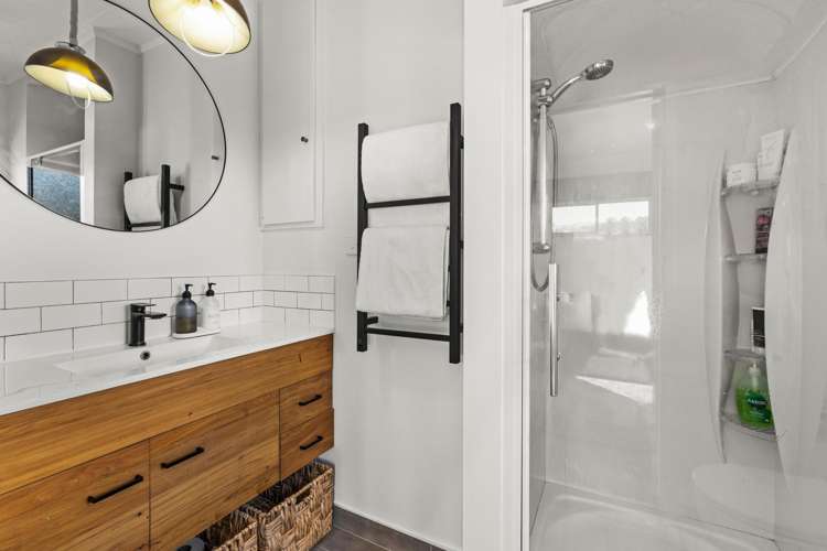 37 Tauroa Road Havelock North_13