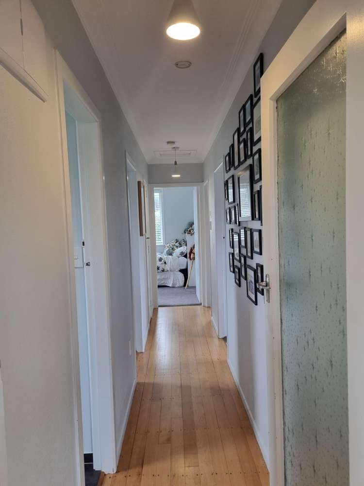 10 Bristol Avenue Brookfield_15