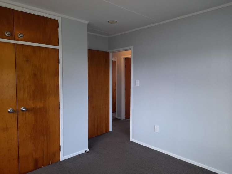 2/86 Tamatea Road 11209_13