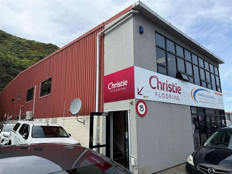 4 Glover Street Ngauranga_9