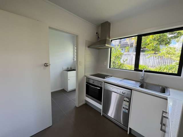 26B Ludlow Terrace Totara Vale_4