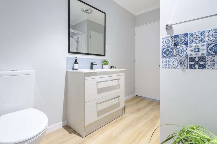 30 Waipuna Grove Welcome Bay_18