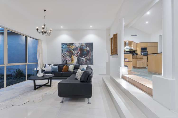 9 Burgundy Park Avenue Henderson_13