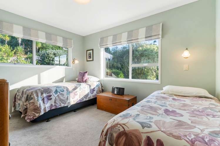 56 Mayfair Crescent Mairangi Bay_41